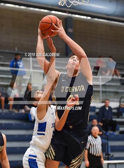 Thumbnail 3 in O'Connor vs  South San Antonio (South San Boys Basketball Tournament) photogallery.