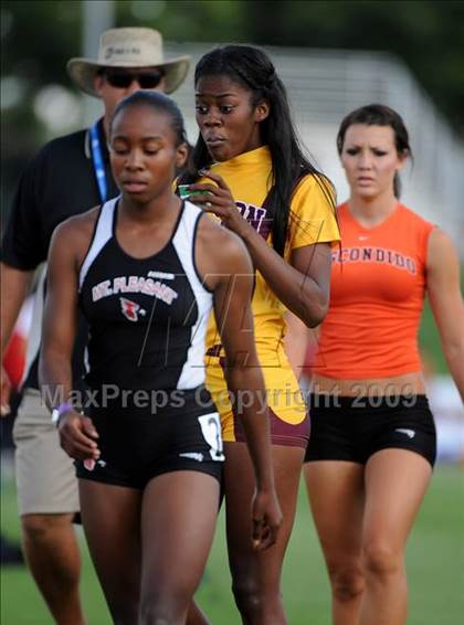 Thumbnail 2 in CIF State Championships (Preliminaries) photogallery.
