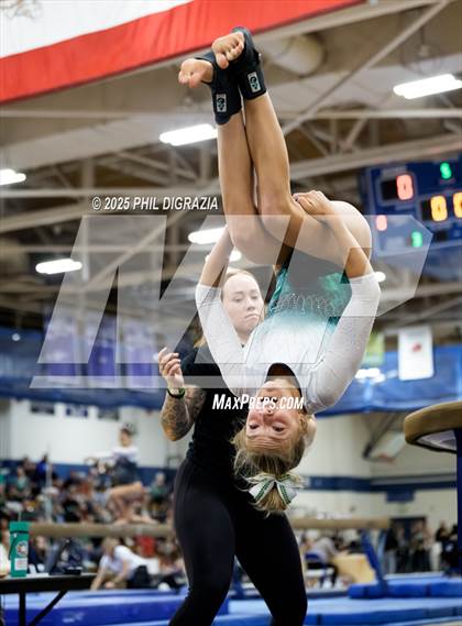 Thumbnail 3 in CHSAA 4A Final photogallery.