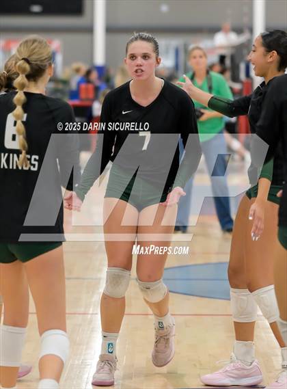Thumbnail 3 in James Logan vs. Sunnyslope (Nike Tournament of Champions – Southwest) photogallery.