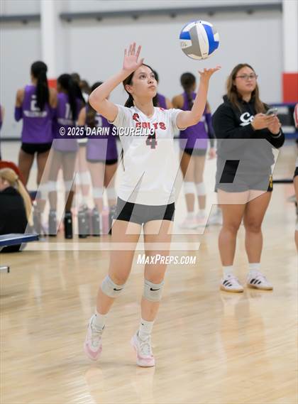 Thumbnail 1 in James Logan vs. Sunnyslope (Nike Tournament of Champions – Southwest) photogallery.