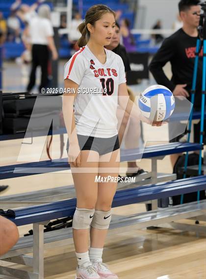 Thumbnail 2 in James Logan vs. Sunnyslope (Nike Tournament of Champions – Southwest) photogallery.