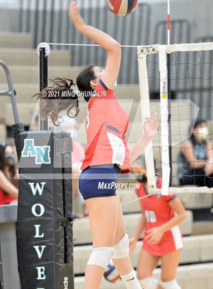 Thumbnail 2 in Beckman @ Aliso Niguel photogallery.