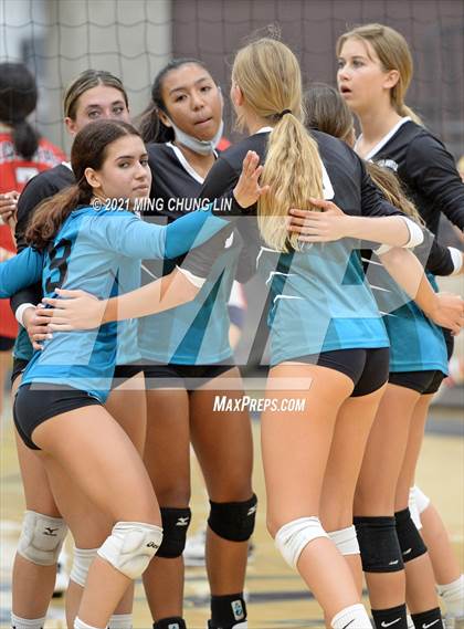 Thumbnail 2 in Beckman @ Aliso Niguel photogallery.