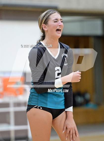 Thumbnail 1 in Beckman @ Aliso Niguel photogallery.