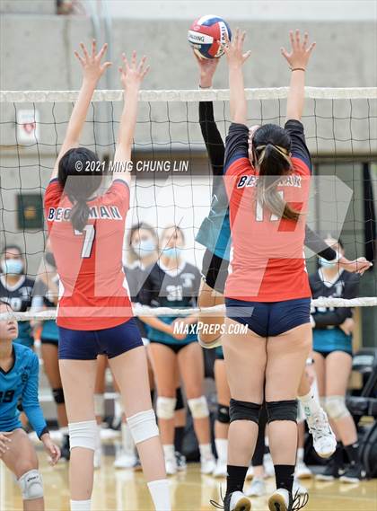 Thumbnail 3 in Beckman @ Aliso Niguel photogallery.