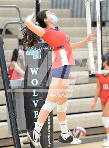 Thumbnail 1 in Beckman @ Aliso Niguel photogallery.