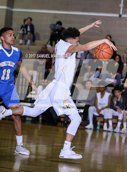 Thumbnail 3 in Kennedy vs  Middle College (CIF LACS Playoff) photogallery.