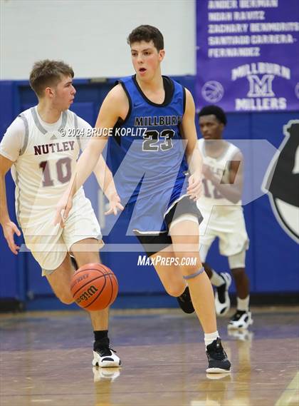 Thumbnail 2 in Nutley @ Millburn photogallery.