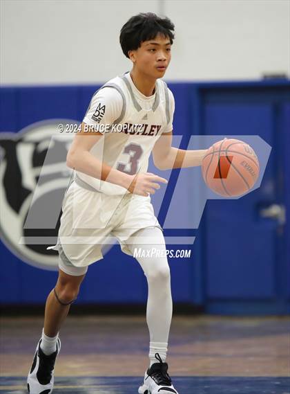Thumbnail 2 in Nutley @ Millburn photogallery.