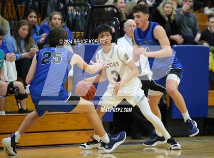 Thumbnail 1 in Nutley @ Millburn photogallery.