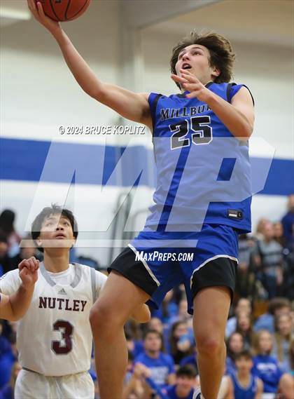 Thumbnail 2 in Nutley @ Millburn photogallery.