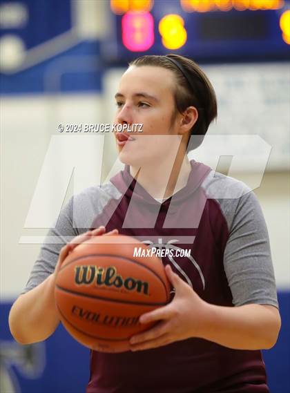 Thumbnail 3 in Nutley @ Millburn photogallery.