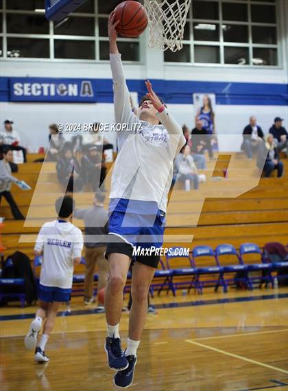 Thumbnail 2 in Nutley @ Millburn photogallery.