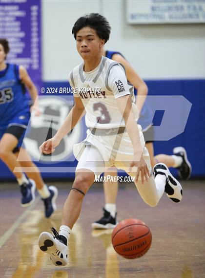 Thumbnail 3 in Nutley @ Millburn photogallery.