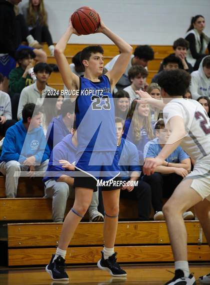 Thumbnail 2 in Nutley @ Millburn photogallery.