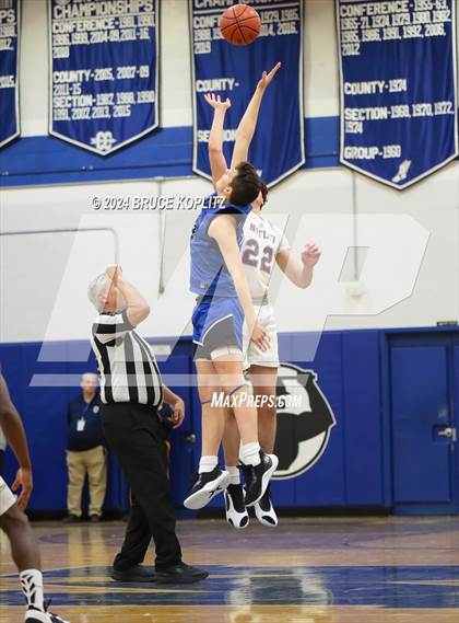 Thumbnail 2 in Nutley @ Millburn photogallery.