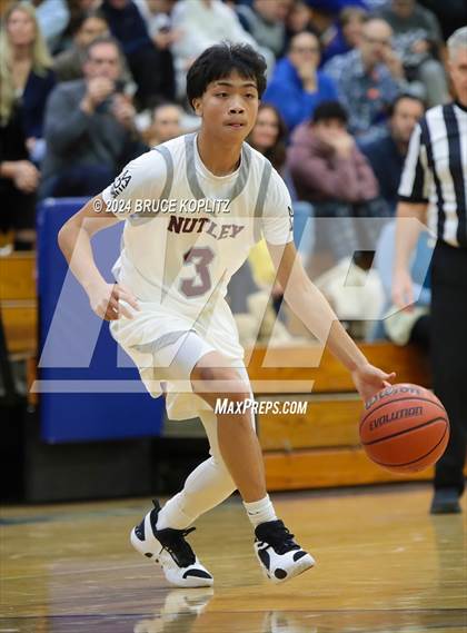 Thumbnail 1 in Nutley @ Millburn photogallery.