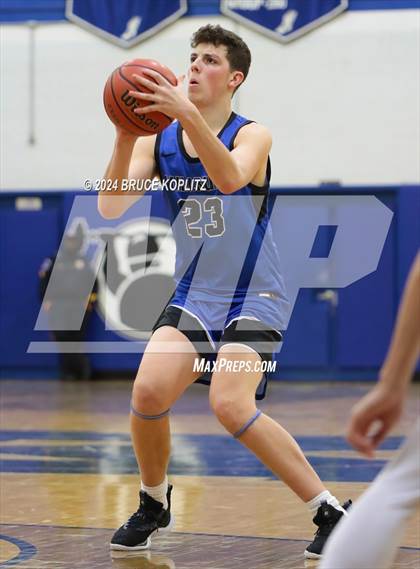 Thumbnail 3 in Nutley @ Millburn photogallery.