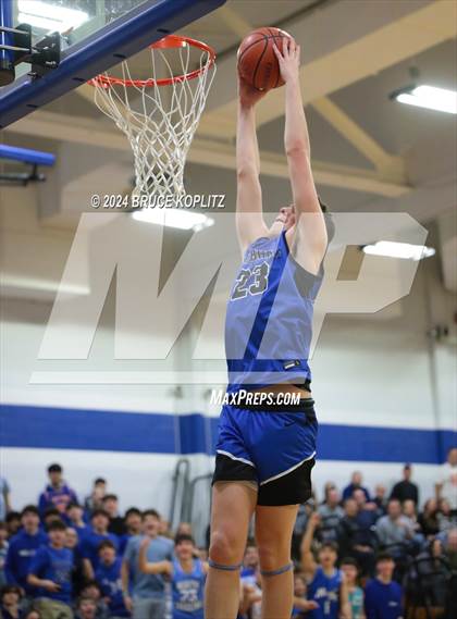 Thumbnail 1 in Nutley @ Millburn photogallery.