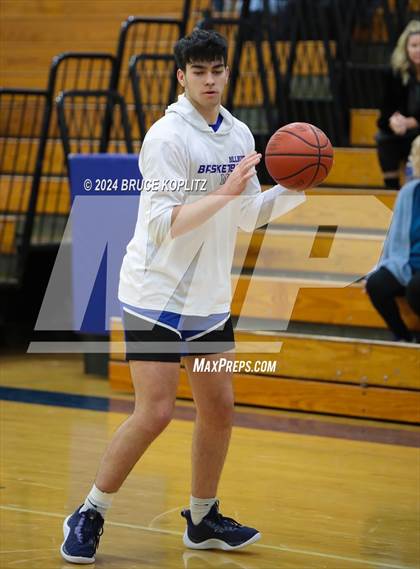 Thumbnail 3 in Nutley @ Millburn photogallery.