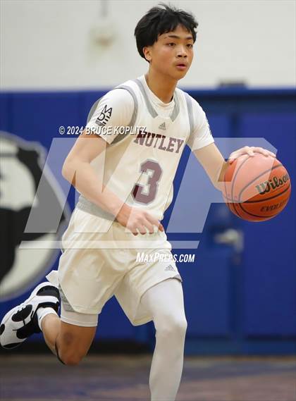 Thumbnail 3 in Nutley @ Millburn photogallery.