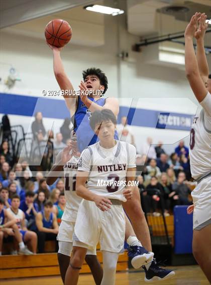 Thumbnail 1 in Nutley @ Millburn photogallery.