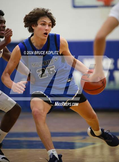 Thumbnail 2 in Nutley @ Millburn photogallery.