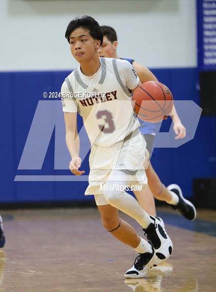 Thumbnail 1 in Nutley @ Millburn photogallery.