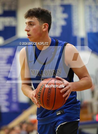 Thumbnail 1 in Nutley @ Millburn photogallery.