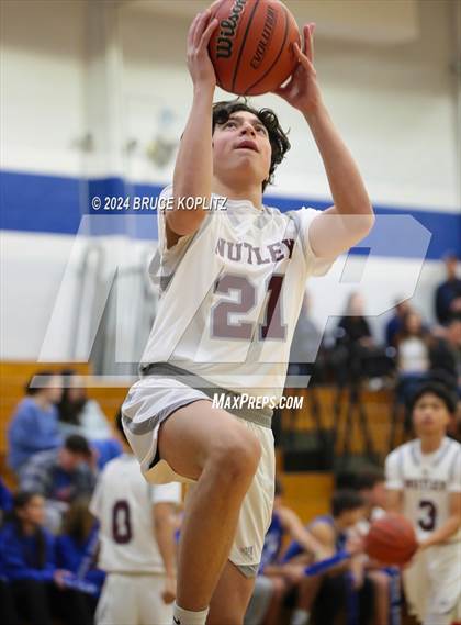Thumbnail 3 in Nutley @ Millburn photogallery.