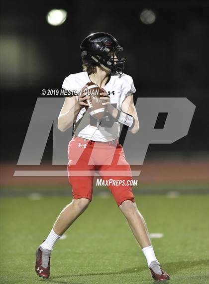 Thumbnail 3 in La Jolla vs. Marina (CIF State D4-A Southern Regional Final) photogallery.