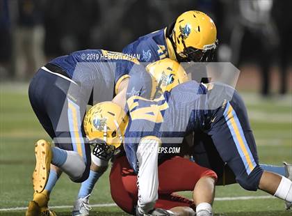 Thumbnail 2 in La Jolla vs. Marina (CIF State D4-A Southern Regional Final) photogallery.