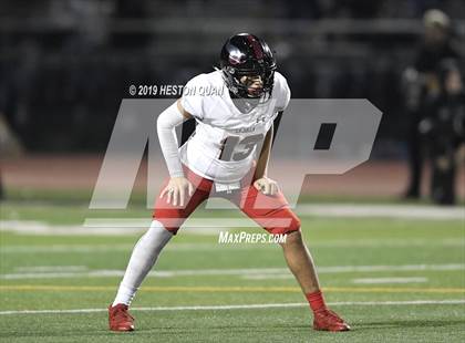 Thumbnail 2 in La Jolla vs. Marina (CIF State D4-A Southern Regional Final) photogallery.