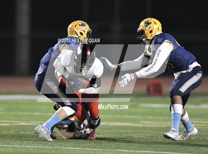 Thumbnail 3 in La Jolla vs. Marina (CIF State D4-A Southern Regional Final) photogallery.
