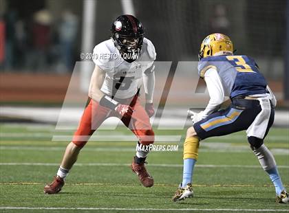 Thumbnail 2 in La Jolla vs. Marina (CIF State D4-A Southern Regional Final) photogallery.