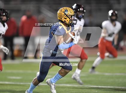 Thumbnail 1 in La Jolla vs. Marina (CIF State D4-A Southern Regional Final) photogallery.