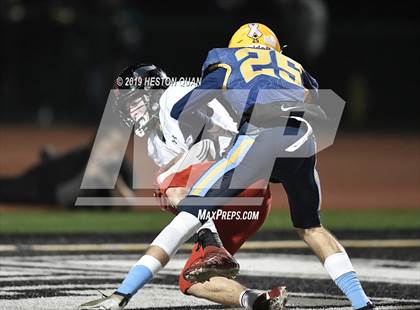 Thumbnail 2 in La Jolla vs. Marina (CIF State D4-A Southern Regional Final) photogallery.