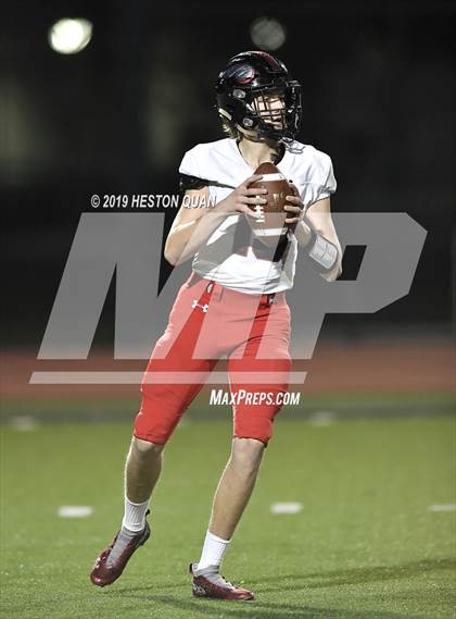 Thumbnail 3 in La Jolla vs. Marina (CIF State D4-A Southern Regional Final) photogallery.