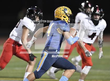 Thumbnail 3 in La Jolla vs. Marina (CIF State D4-A Southern Regional Final) photogallery.