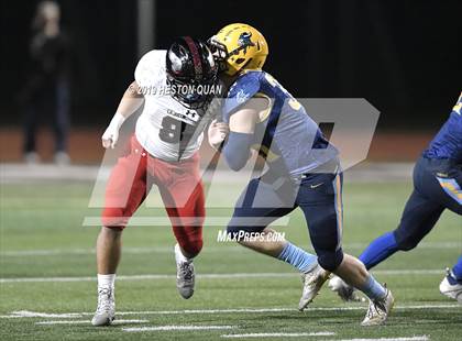 Thumbnail 2 in La Jolla vs. Marina (CIF State D4-A Southern Regional Final) photogallery.