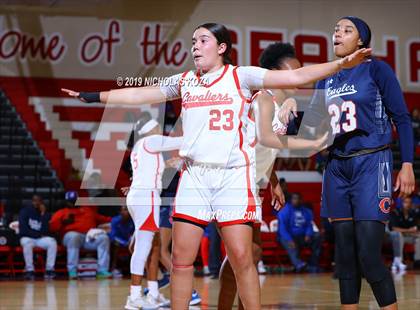 Thumbnail 3 in Serra vs. Chaminade (Battle at the Beach) photogallery.