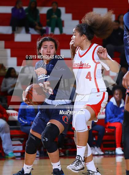 Thumbnail 3 in Serra vs. Chaminade (Battle at the Beach) photogallery.