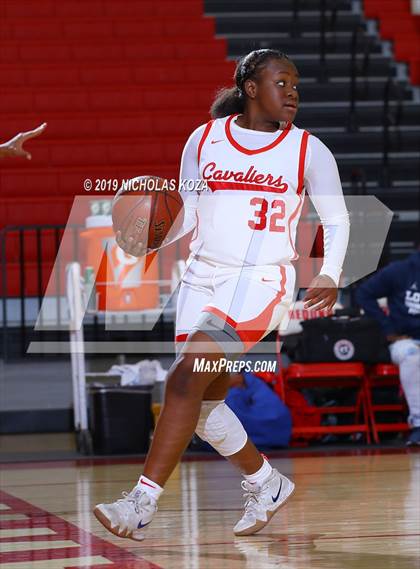 Thumbnail 3 in Serra vs. Chaminade (Battle at the Beach) photogallery.