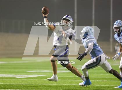 Thumbnail 3 in Decatur vs. China Spring (UIL 4A D-1 Semifinal) photogallery.