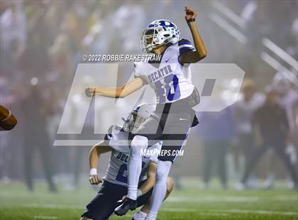 Thumbnail 3 in Decatur vs. China Spring (UIL 4A D-1 Semifinal) photogallery.