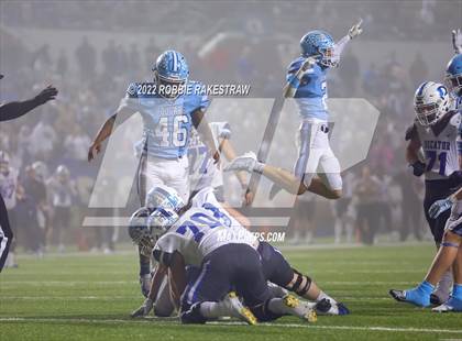 Thumbnail 3 in Decatur vs. China Spring (UIL 4A D-1 Semifinal) photogallery.
