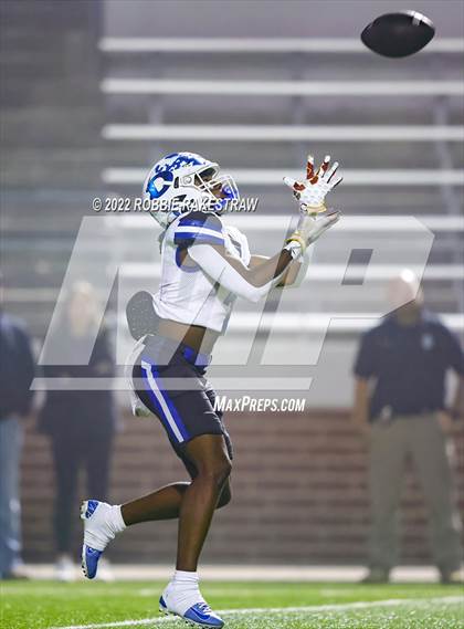 Thumbnail 1 in Decatur vs. China Spring (UIL 4A D-1 Semifinal) photogallery.