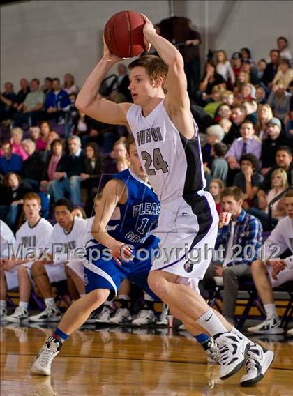 Thumbnail 1 in Pleasant Grove @ Riverton photogallery.