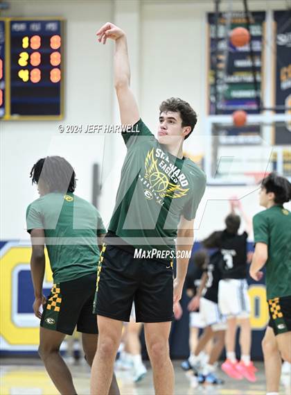 Thumbnail 1 in Brunswick vs. St. Edward (OHSAA D1 Regional Final) photogallery.